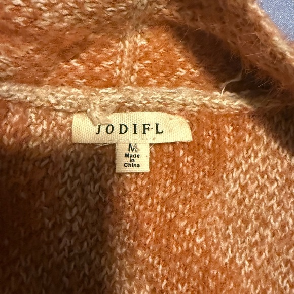 JODIFL Orange and Tan Cardigan Sweater with Geometric Pattern - Picture 5 of 7